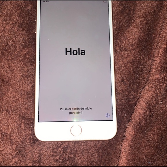 iPhone 8 Plus - Picture 2 of 4